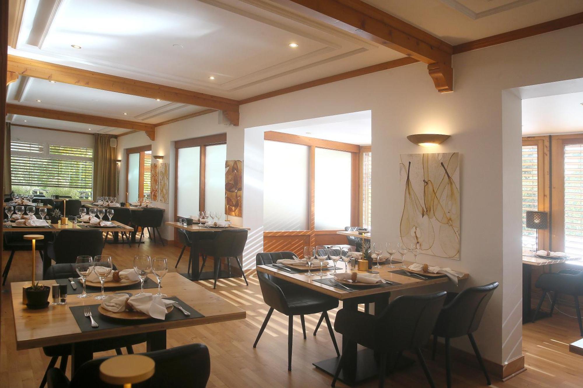 Hotel Restaurant La Buffe أوترانس المظهر الخارجي الصورة